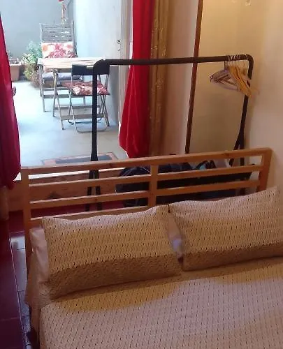 La Casa Vecchia Di Claudio Homestay Rome
